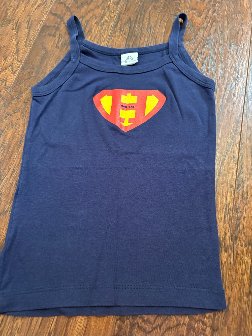 Vintage Hooters tank top